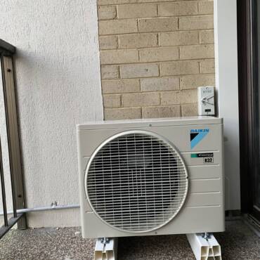 Project – Two Daikin split systems installed at Neutral Bay