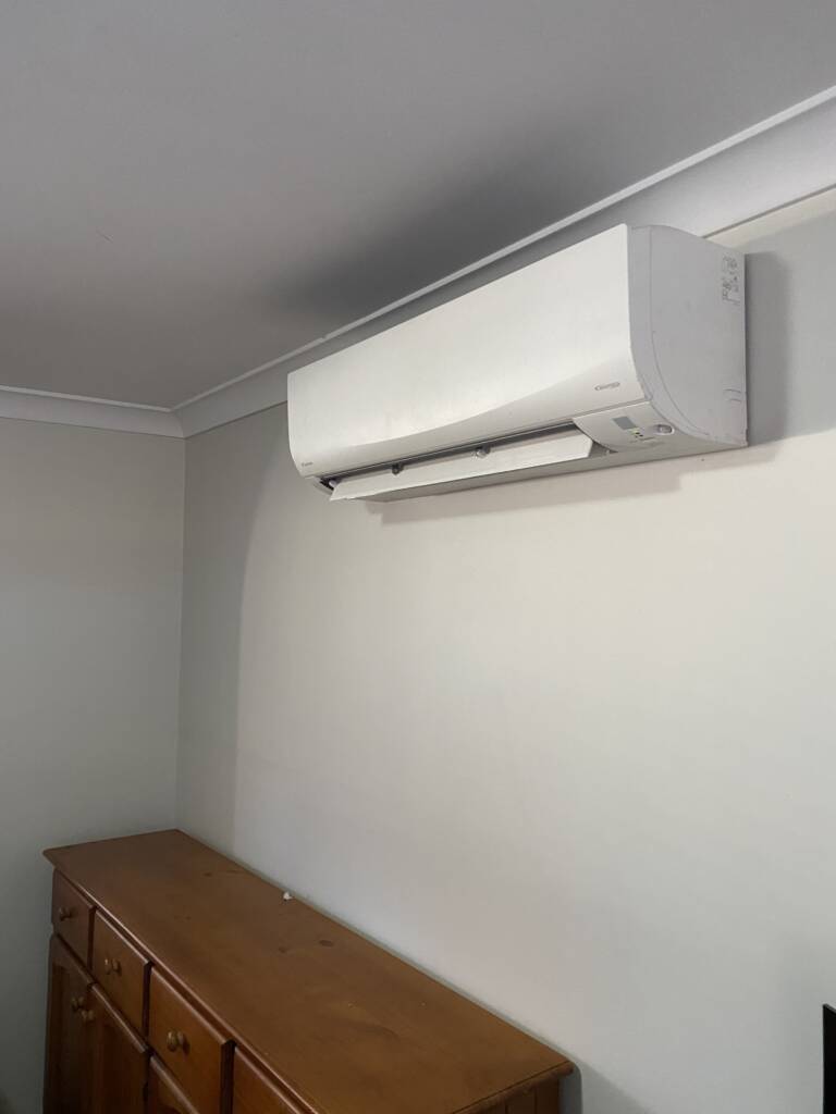 Daikin Cora indoor unit for a multi system at Cammeray.