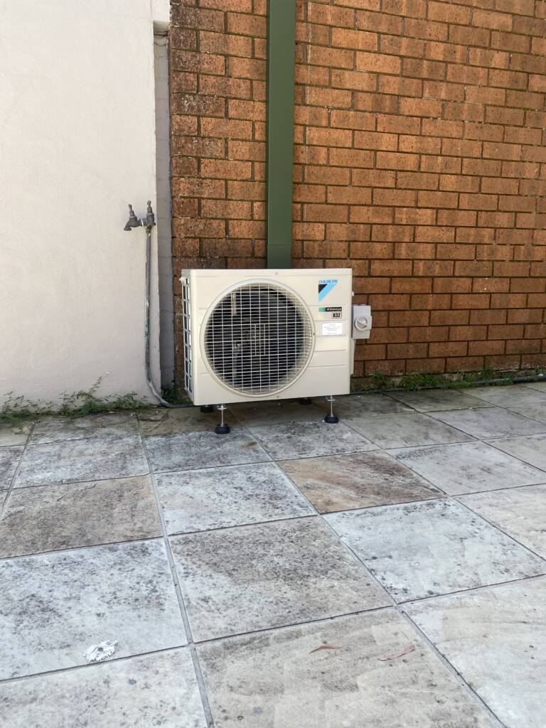 Daikin split system installed at Cremorne Point