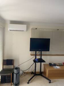 Daikin multi indoor unit installed in a bedorom